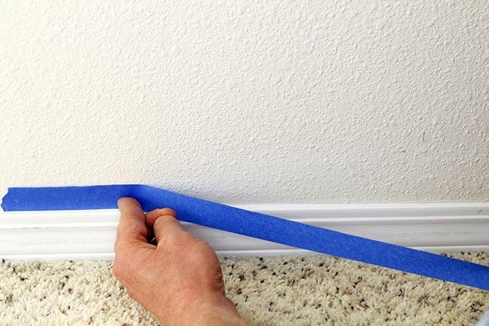 Painting-Baseboards-Peindre-les-plinthes-CIL.jpg.aspx - Copy